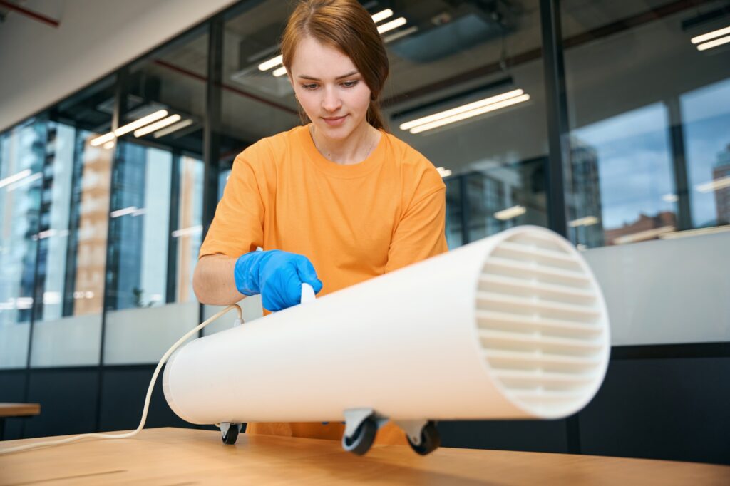 Cleaner uses an ozone generator in a coworking space
